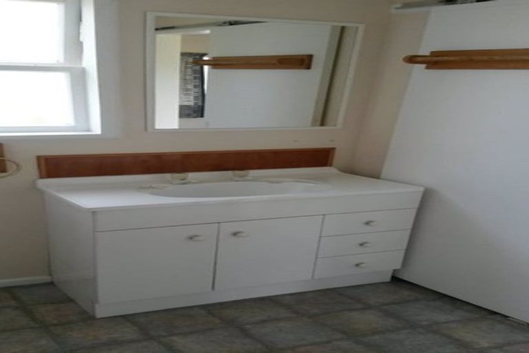 Photo of property in 3 Wiriana Place, Stanmore Bay, Whangaparaoa, 0932