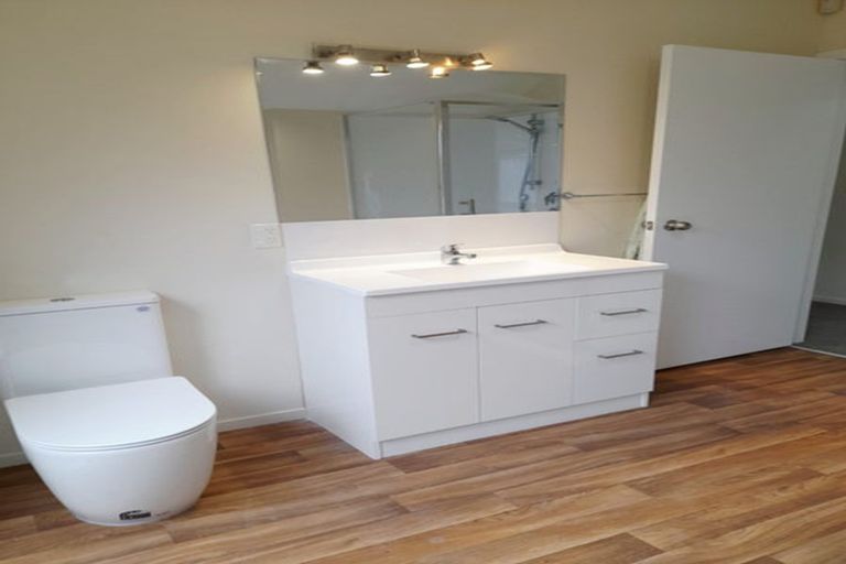 Photo of property in 15 Millward Street, Newtown, Wellington, 6021