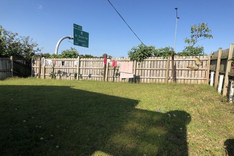 Photo of property in 1/21 Solveig Place, Randwick Park, Auckland, 2105