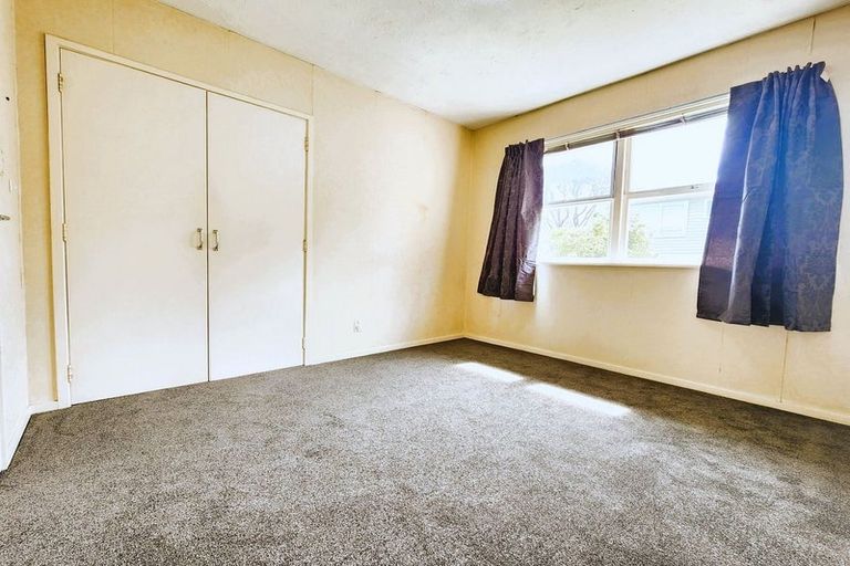 Photo of property in 73 Lynden Avenue, Hillcrest, Auckland, 0627