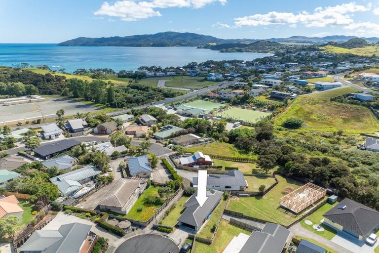 Photo of property in 14 Protea Drive, Cable Bay, 0420