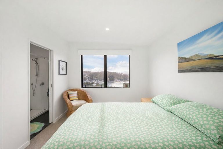 Photo of property in 10/52 High Street, Island Bay, Wellington, 6023