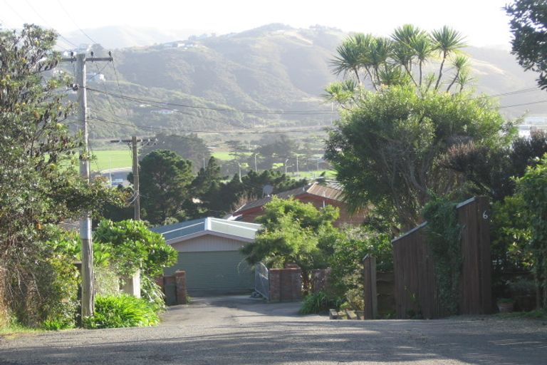 Photo of property in 18 Taupo Crescent, Plimmerton, Porirua, 5026