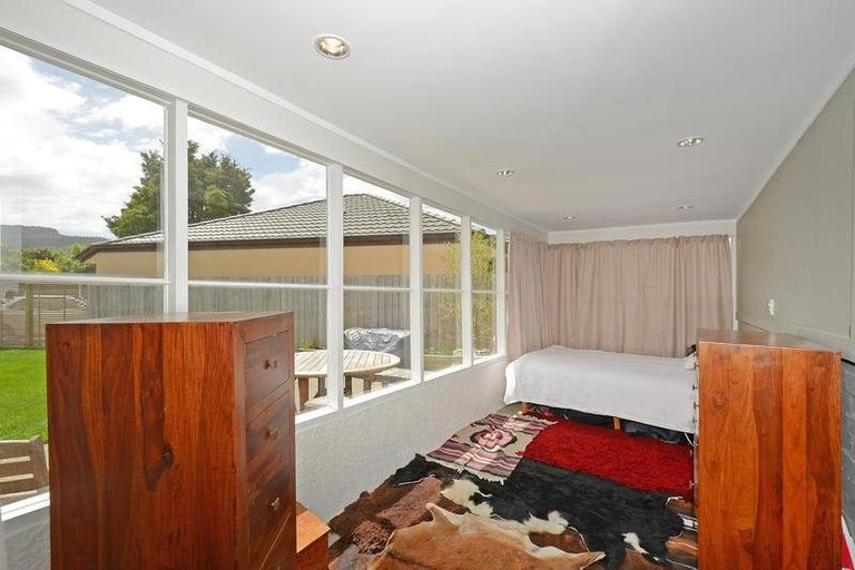 Photo of property in 352a Fergusson Drive, Heretaunga, Upper Hutt, 5018