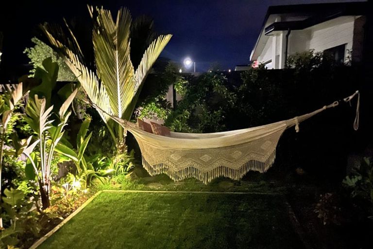 Photo of property in 4 Awatira Drive, Papamoa Beach, Papamoa, 3118