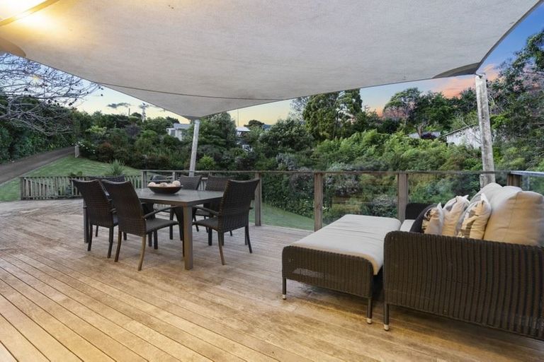 Photo of property in 43a Lonely Track Road, Fairview Heights, Auckland, 0632