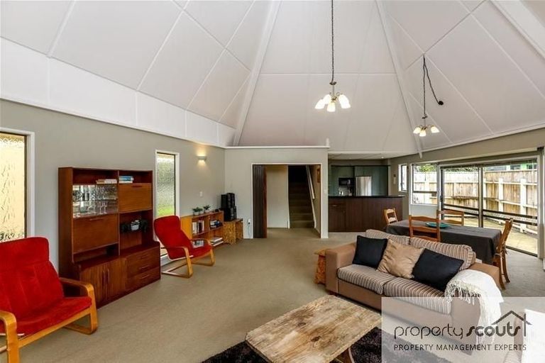 Photo of property in 35 Lorna Street, Lynmouth, New Plymouth, 4310