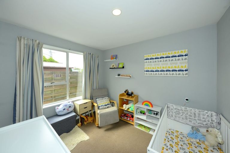 Photo of property in 91 Denise Crescent, Hornby, Christchurch, 8042