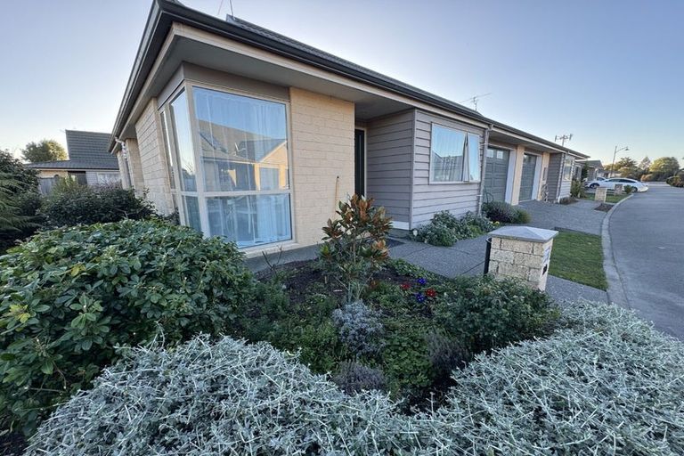 Photo of property in Sanctuary Villas, 24/294 Mairehau Road, Burwood, Christchurch, 8083