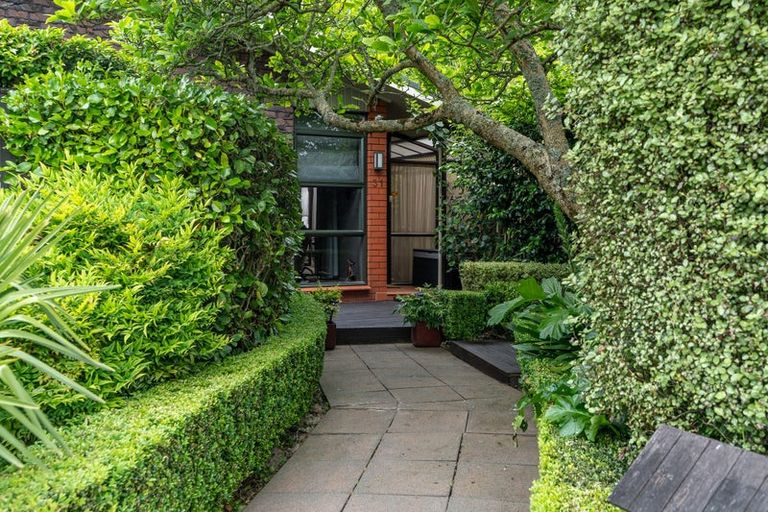 Photo of property in 31 Resthill Crescent, Glenview, Hamilton, 3206