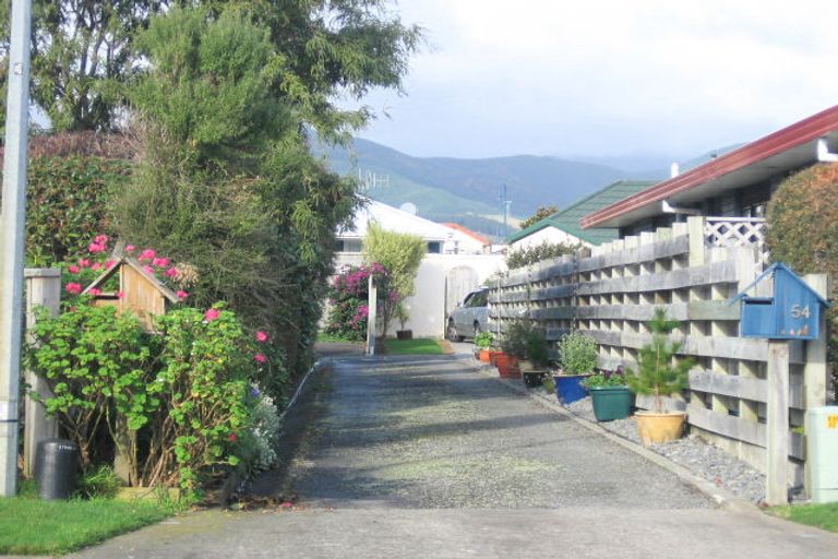 Photo of property in 54 Cedar Drive, Paraparaumu Beach, Paraparaumu, 5032