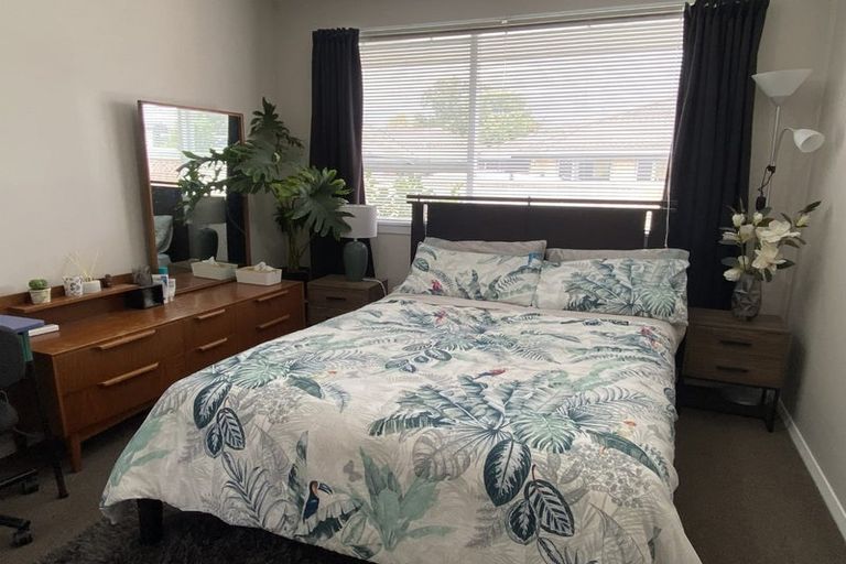 Photo of property in 2/12 North Avon Road, Richmond, Christchurch, 8013