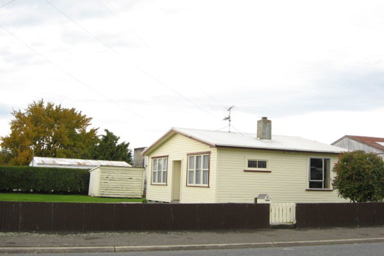 Photo of property in 6 Edward Street, Milton, 9220