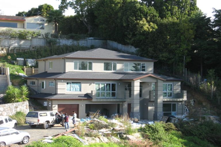 Photo of property in 35 Copperfield Terrace, Mellons Bay, Auckland, 2014
