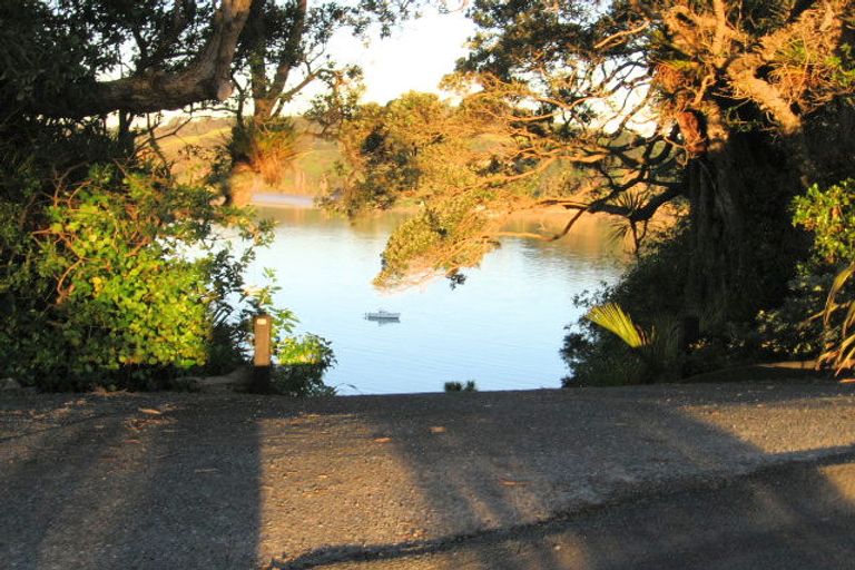 Photo of property in 40 Ridge Road, Mahurangi East, Warkworth, 0982