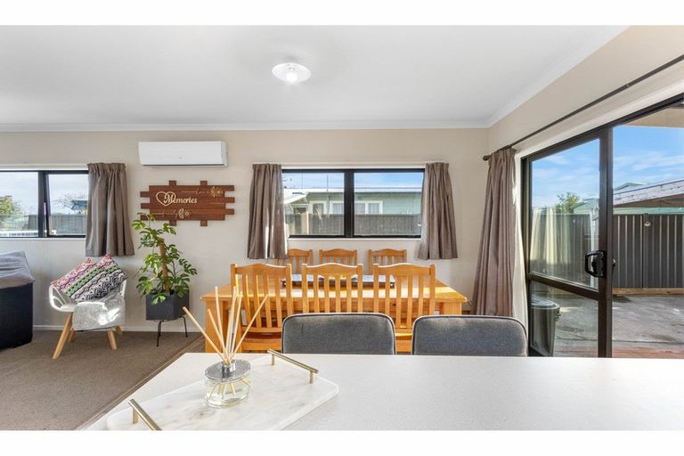 Photo of property in 15 Lorne Crescent, Flaxmere, Hastings, 4120