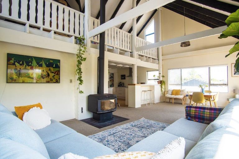 Photo of property in 30 Von Dadelszen Place, Havelock North, 4130