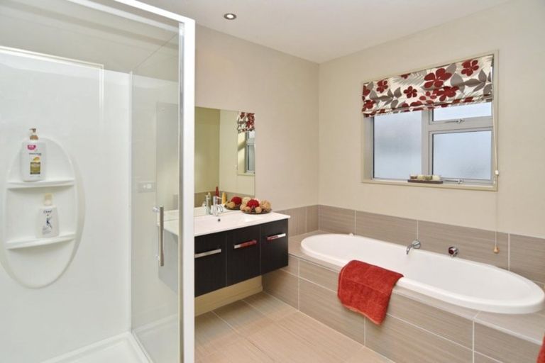 Photo of property in 24 Cedar Place, Rangiora, 7400