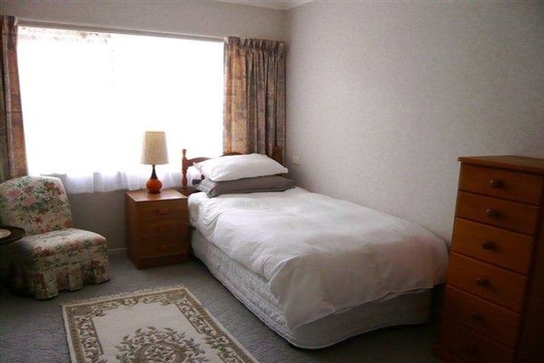 Photo of property in 273/1 Mangorei Road, Merrilands, New Plymouth, 4312