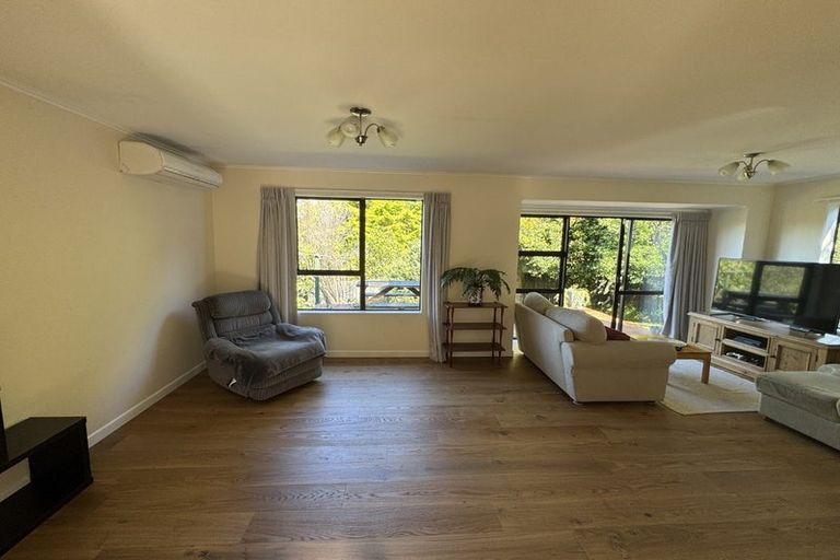 Photo of property in 57a David Crescent, Karori, Wellington, 6012