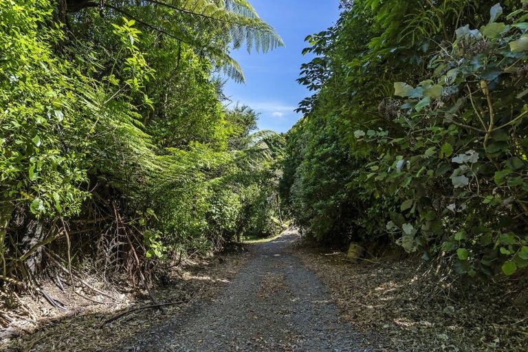 Photo of property in 145 Fraser Avenue, Johnsonville, Wellington, 6035