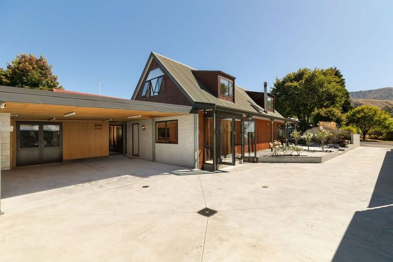 Photo of property in 10 Cornwall Street, Arrowtown, 9302