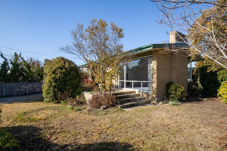 Photo of property in 9 Brandon Street, Alexandra, 9320