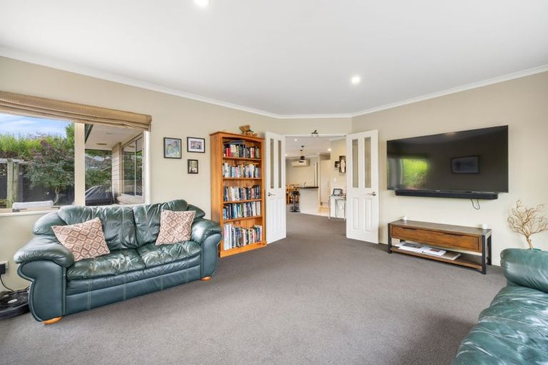 Photo of property in 11 Tawa Place, Parklands, Christchurch, 8083