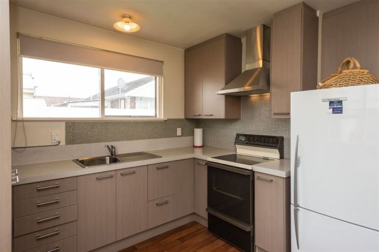 Photo of property in 11 Freebairn Street, Redwood, Christchurch, 8051