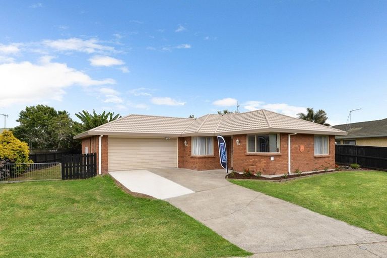 Photo of property in 10 Twickenham Place, Nawton, Hamilton, 3200