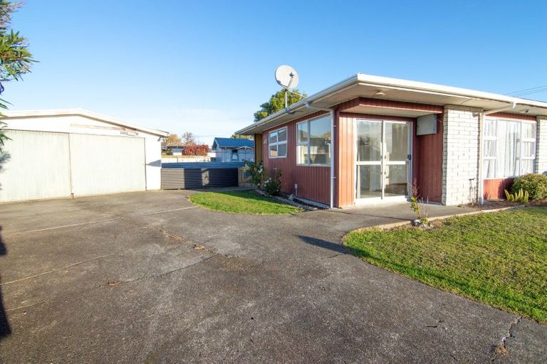 Photo of property in 10 Bruce Place, Highbury, Palmerston North, 4412