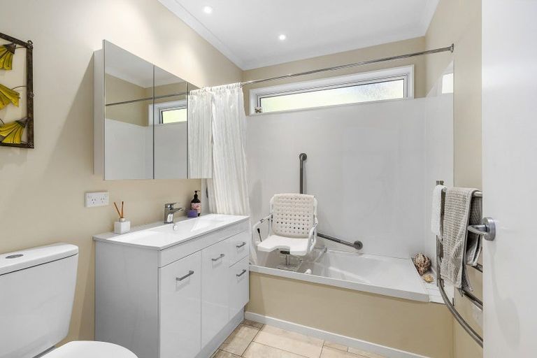 Photo of property in 66 Verviers Street, Karori, Wellington, 6012