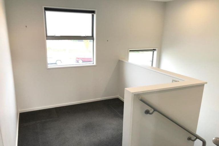 Photo of property in 36 Caulfield Avenue, Halswell, Christchurch, 8025