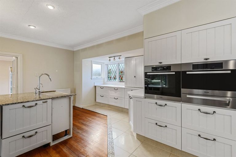 Photo of property in 218 Grahams Road, Burnside, Christchurch, 8053