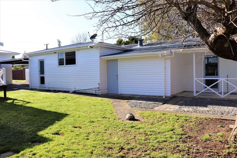 Photo of property in 23 Gordon Place, Levin, 5510