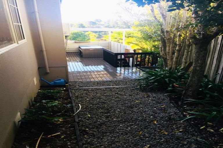 Photo of property in 14 Shannon Place, Torbay, Auckland, 0630