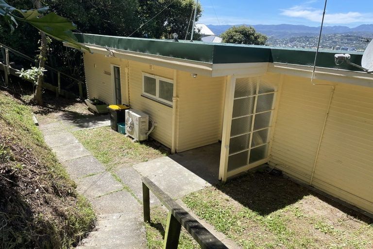 Photo of property in 27 Hornsey Road, Melrose, Wellington, 6023