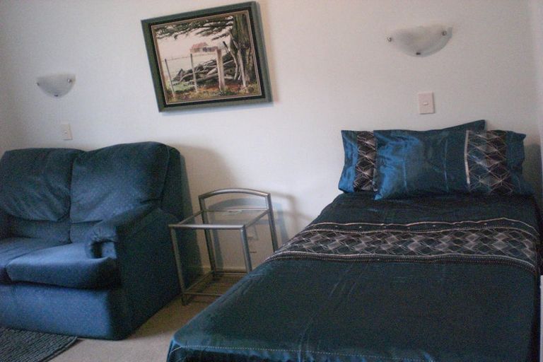 Photo of property in 9 Beechwood Close, Paraparaumu Beach, Paraparaumu, 5032