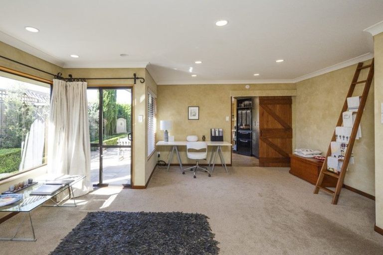 Photo of property in 7 Summerhays Street, Terrace End, Palmerston North, 4410