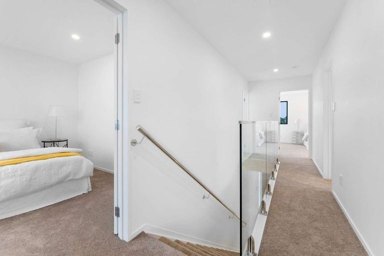 Photo of property in 38 Waihou Crescent, Albany Heights, Auckland, 0632