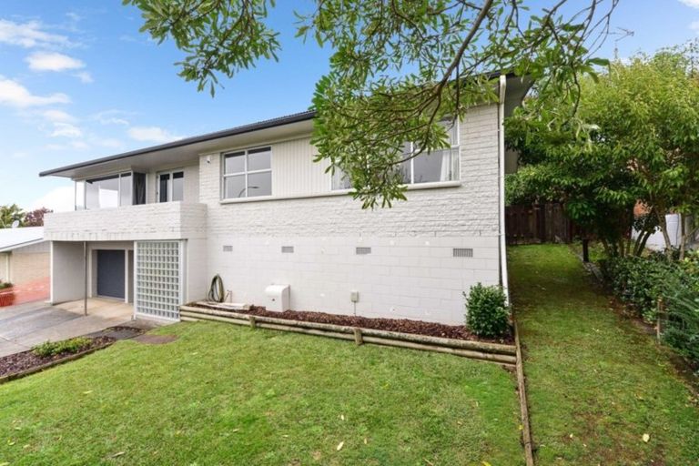 Photo of property in 77 Aberdeen Drive, Dinsdale, Hamilton, 3204