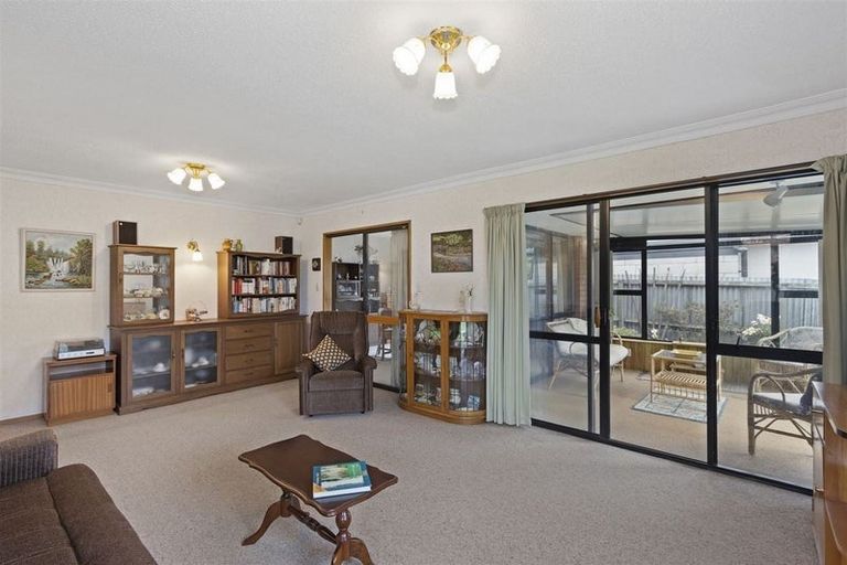 Photo of property in 3/323 Greers Road, Bishopdale, Christchurch, 8053