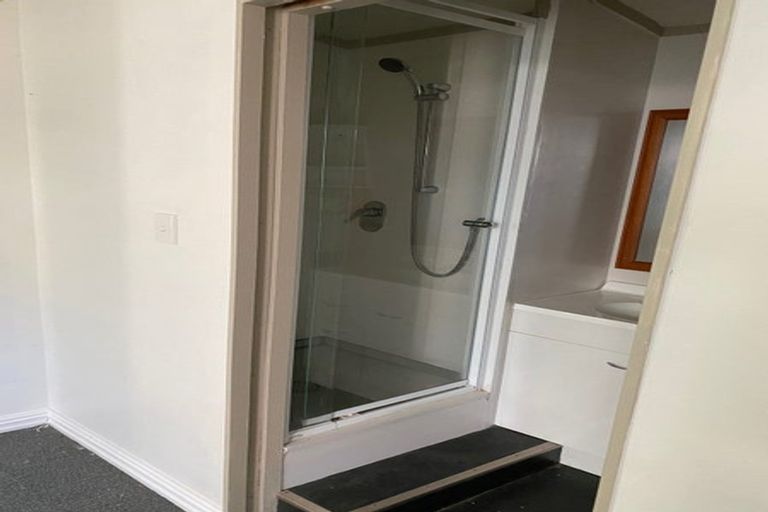 Photo of property in 35 Kopara Grove, Stokes Valley, Lower Hutt, 5019