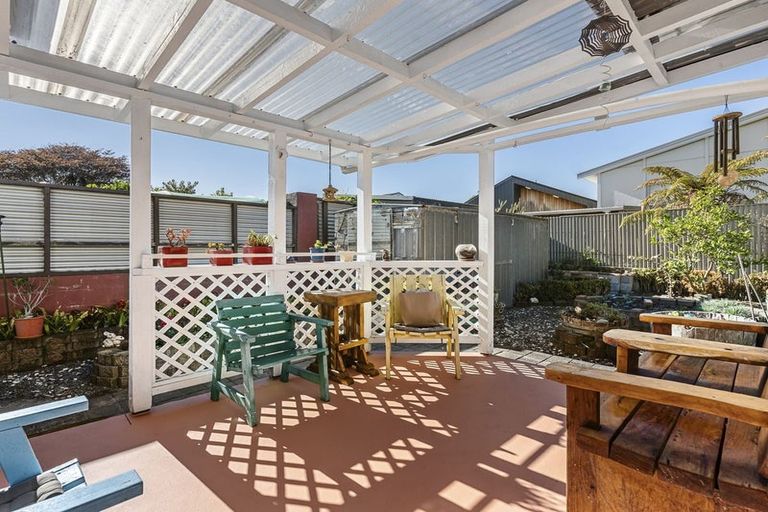 Photo of property in 219 Devon Street West, New Plymouth, 4310