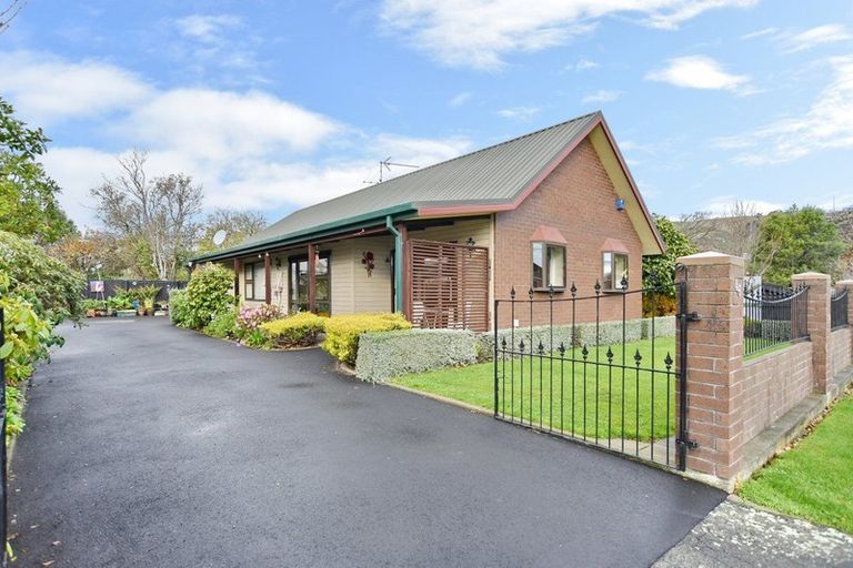 Photo of property in 46 Bishopsworth Street, Hillsborough, Christchurch, 8022