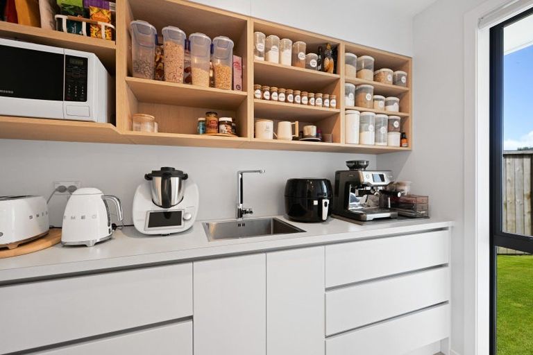 Photo of property in 3 Miharo Crescent, Flagstaff, Hamilton, 3210