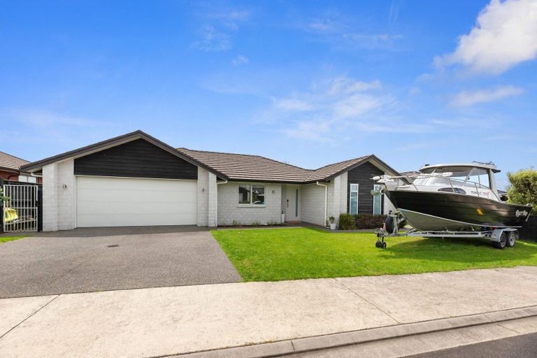 Photo of property in 91 Bert Wall Drive, Omokoroa, 3114