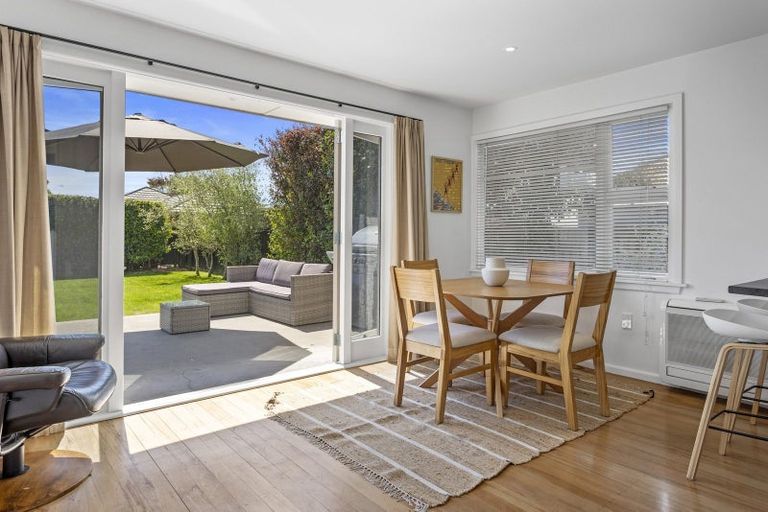 Photo of property in 93 Stanbury Avenue, Somerfield, Christchurch, 8024