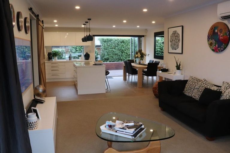 Photo of property in 5 Domain Terrace, Spreydon, Christchurch, 8024