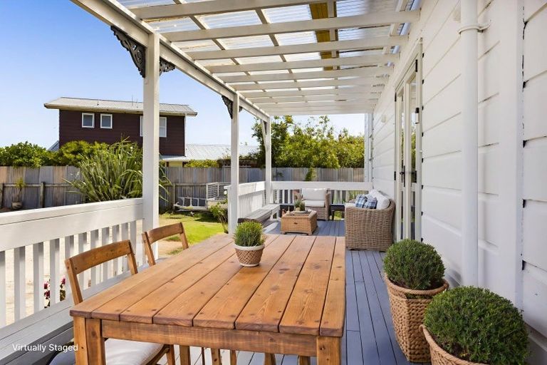 Photo of property in 176 Glover Road, Hawera, 4610